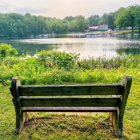 Modern Cabin With Hot Tub Grill Lake Beach Wineries Hiking Fishing And Hershey Park Family And Pet Friendly Superhosts On Ab&B Mount Gretna Екстериор снимка