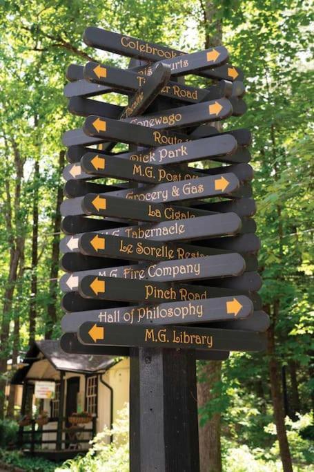 Modern Cabin With Hot Tub Grill Lake Beach Wineries Hiking Fishing And Hershey Park Family And Pet Friendly Superhosts On Ab&B Mount Gretna Екстериор снимка