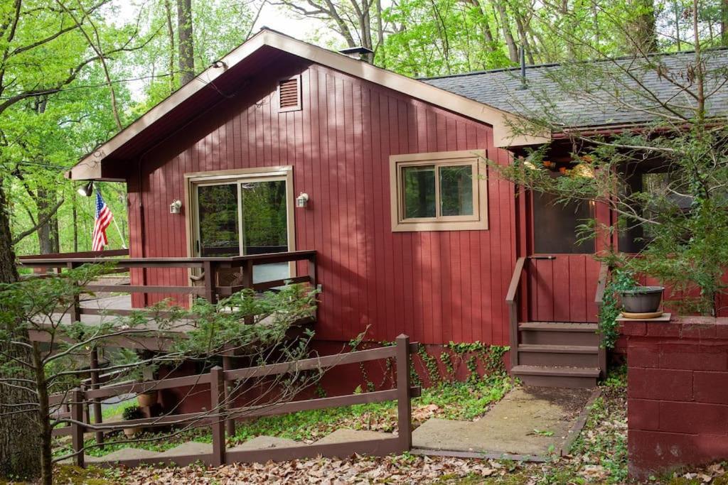 Modern Cabin With Hot Tub Grill Lake Beach Wineries Hiking Fishing And Hershey Park Family And Pet Friendly Superhosts On Ab&B Mount Gretna Екстериор снимка